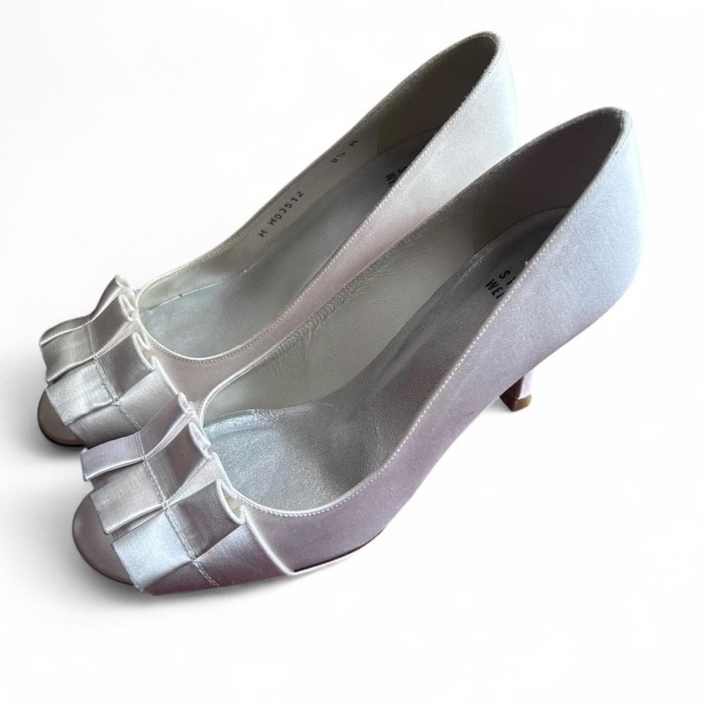 Stuart Weitzman Gigiritz Satin Pumps